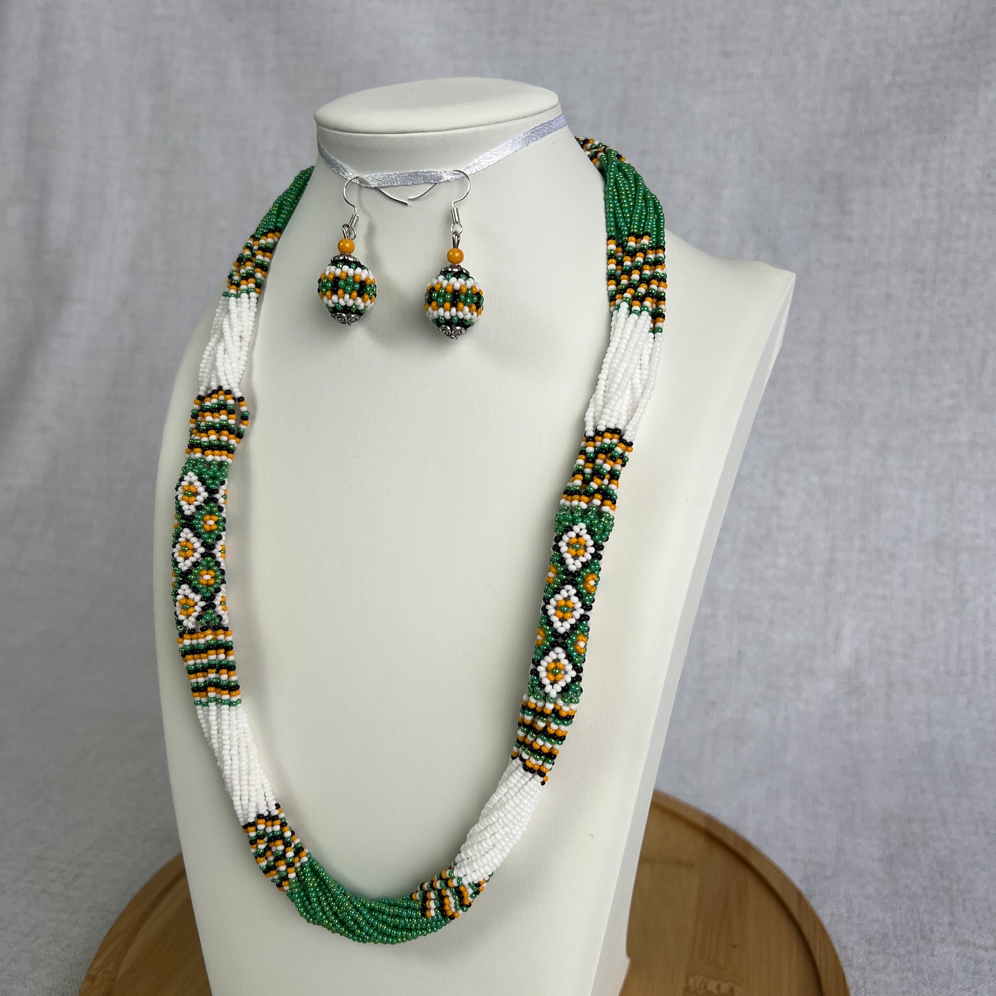 Набір з Етно Гердана та Сережок