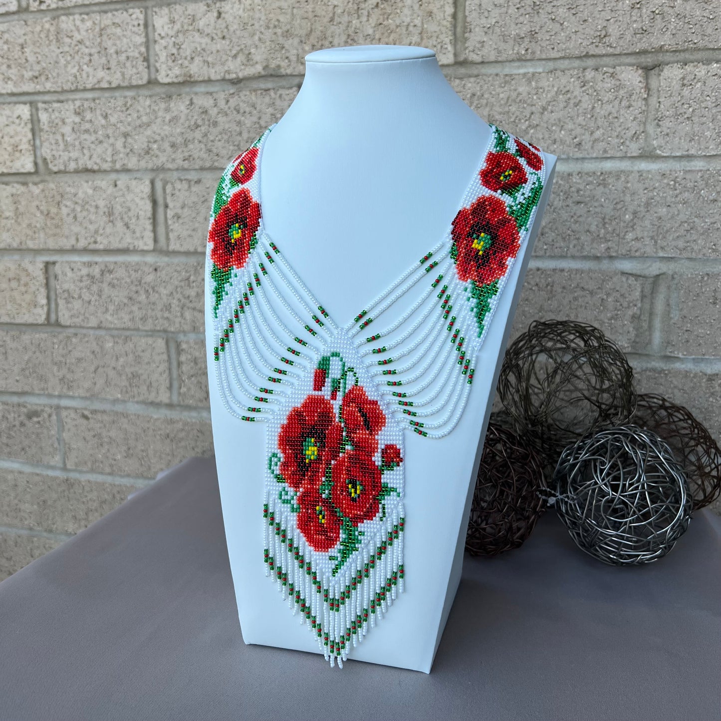 Гердан «Червоні маки»