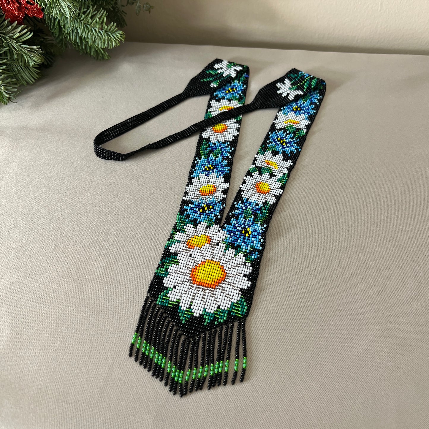 Straight Gerdan Necklace “Daisies and Cornflowers”