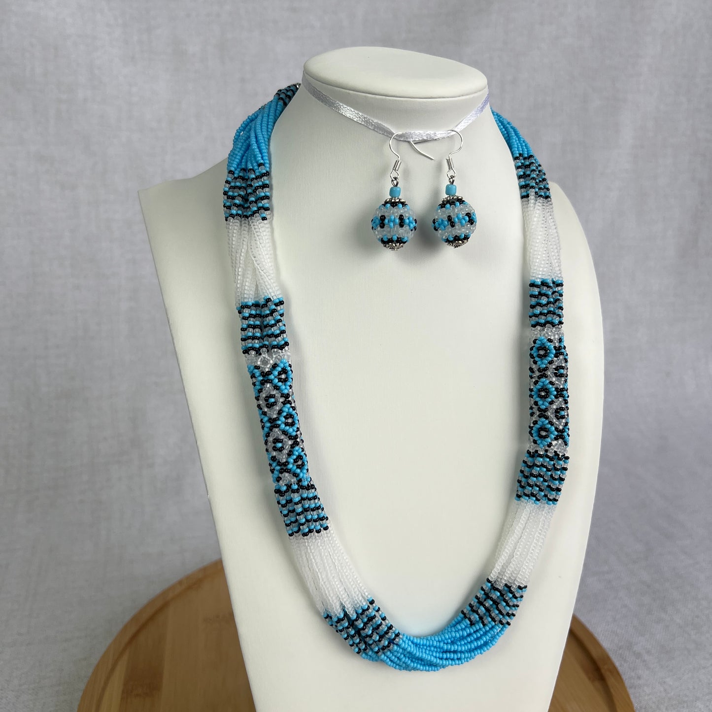 Набір з Етно Гердана та Сережок