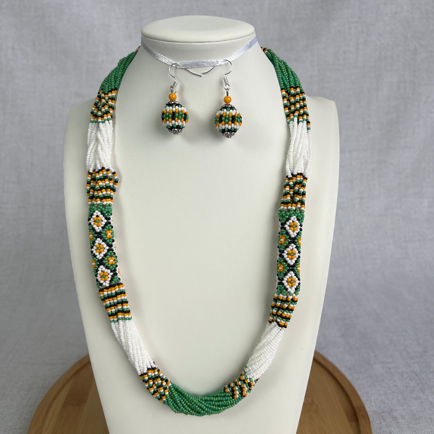 Набір з Етно Гердана та Сережок