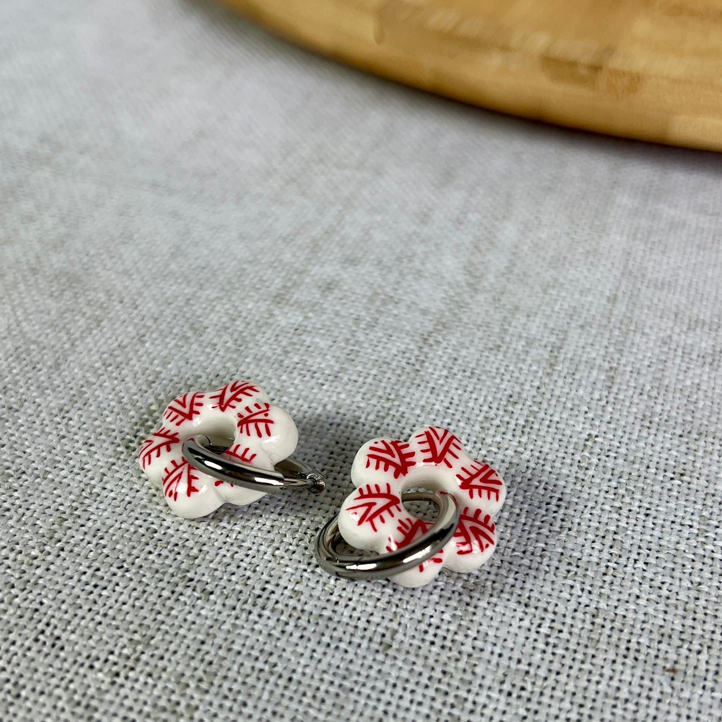 Сережки ручної роботи