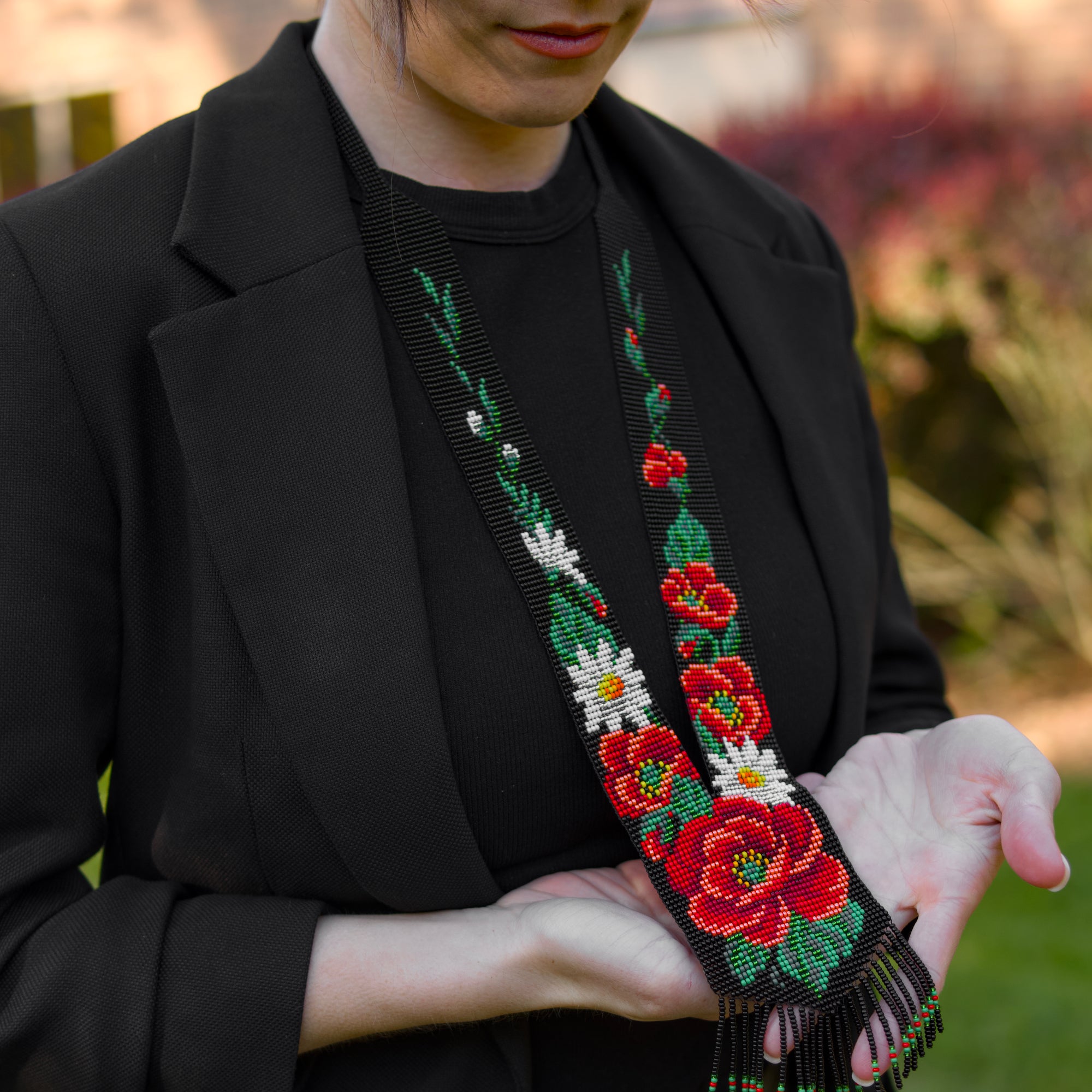 Gerdan Necklace “Daisies With Poppies”