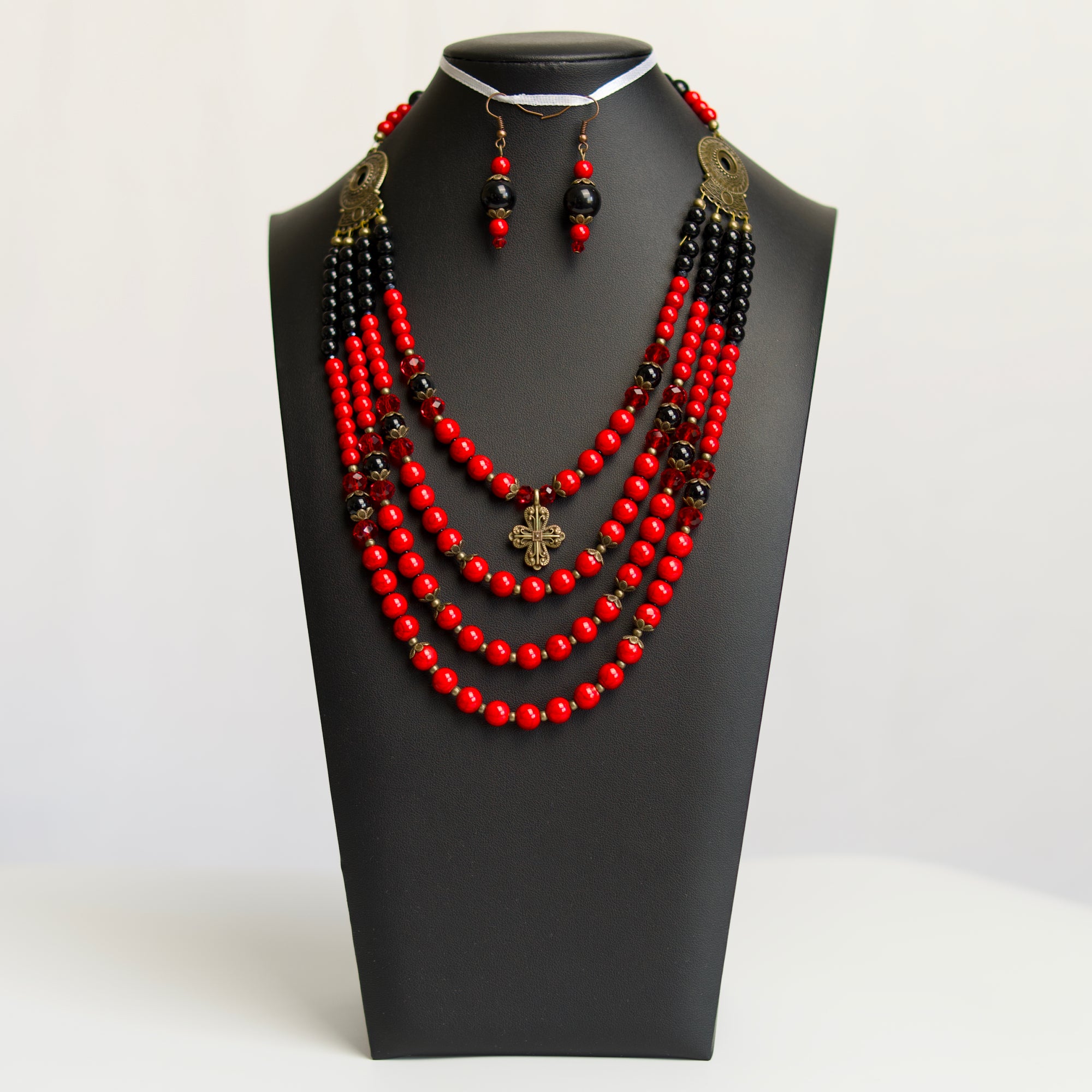 Necklace with Zgarda + Earring | Holvit