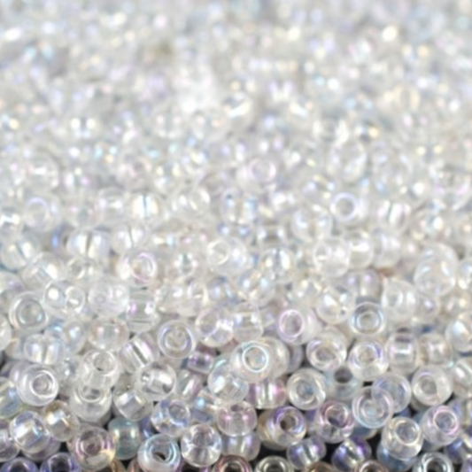 Чеський скляний бісер Preciosa, 10/0 58135 50 г, білий прозорий райдужний.